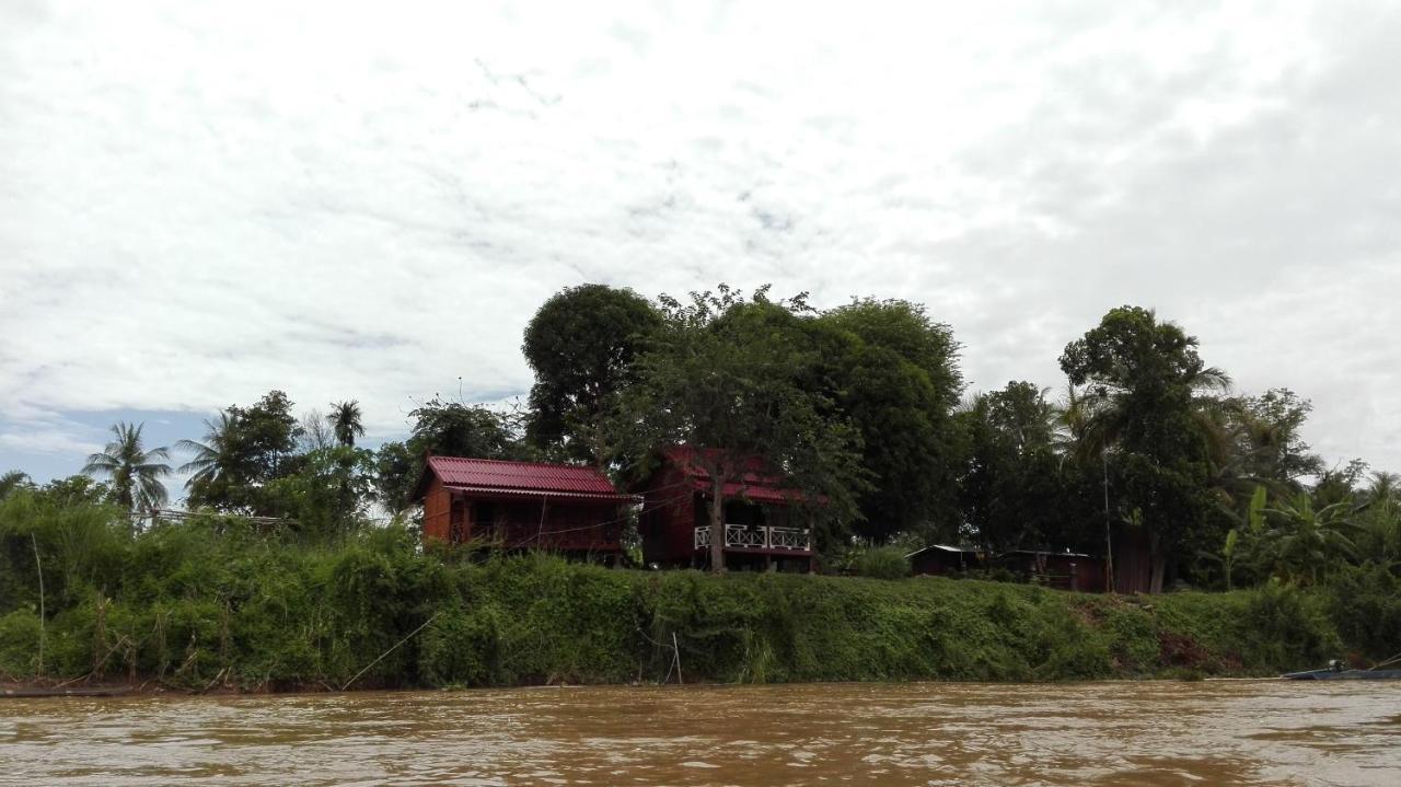 Don Som Riverside Guesthouse Екстер'єр фото