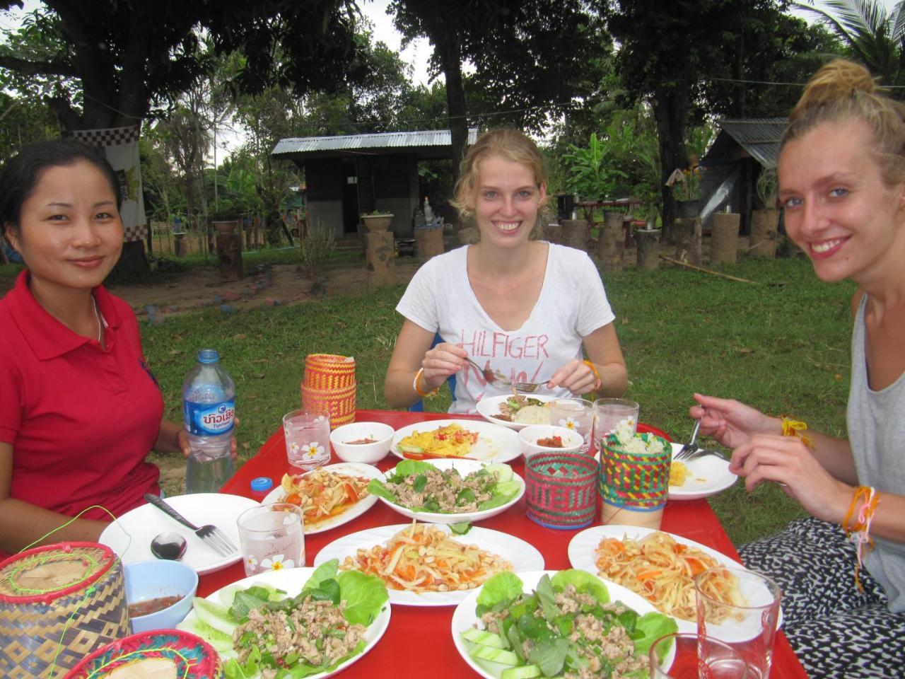 Don Som Riverside Guesthouse Екстер'єр фото